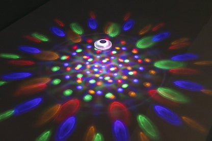 Plovoucí LED lampa do bazénu na baterie – Bestway 58419