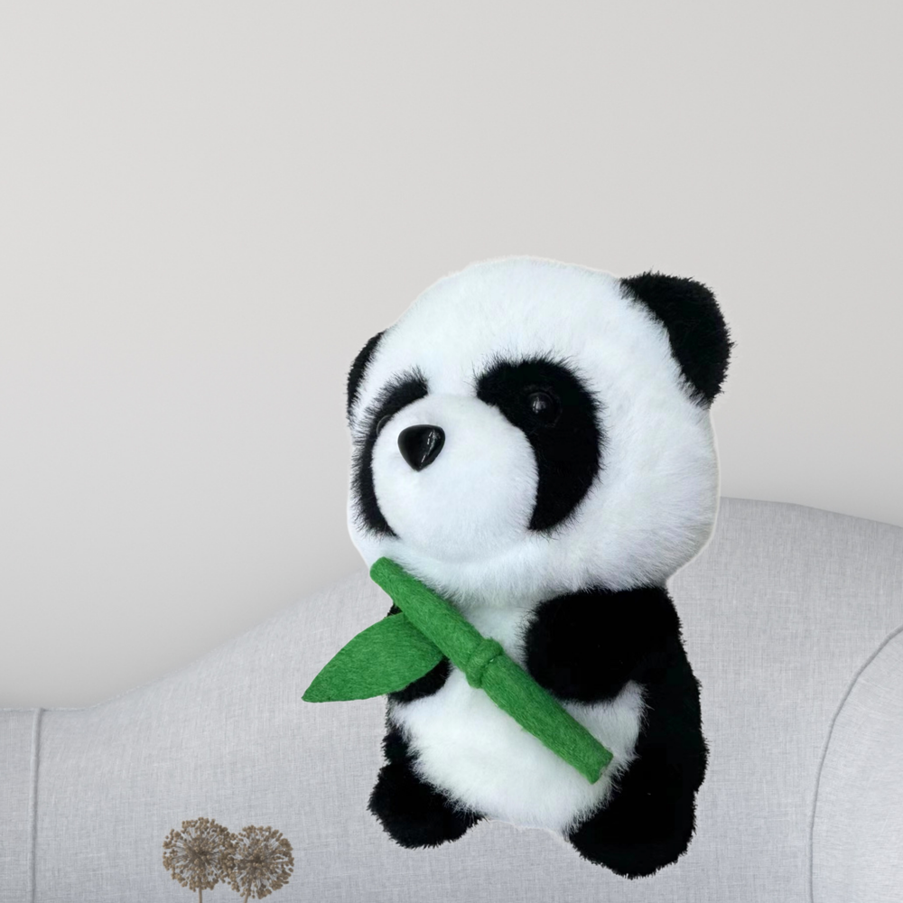 Plyšová panda s bambusem 18cm – přítulanka maskot bílo černá