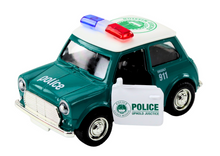 Policejní auto klasické 1:38 s pohonem světly a zvuky zelené