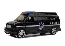 Policejní auto s natahováním světly a zvuky