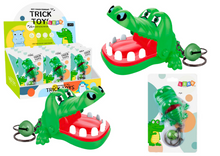 Přívěsek s kousajícím krokodýlem a zvonečkem zelený