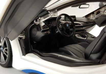 RC auto BMW i8 s automatickými dveřmi 1:14 bílé – Rastar