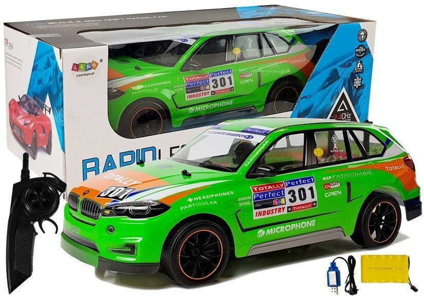 RC auto na dálkové ovládání 1:10 s 2,4G ovladačem zelené