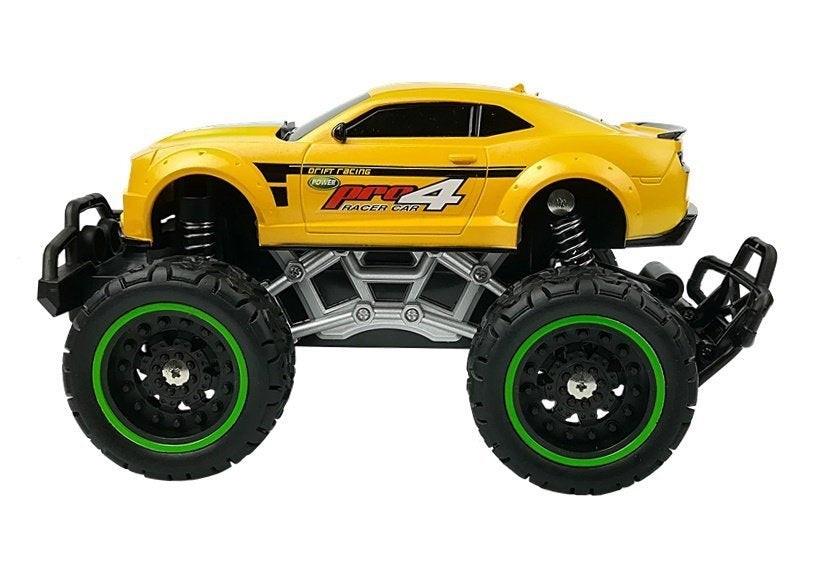 RC auto na dálkové ovládání terénní s velkými koly žluté