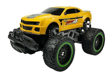 RC auto na dálkové ovládání terénní s velkými koly žluté