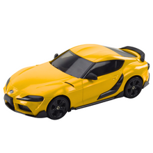 RC auto na drift 4WD s výměnnými koly a ovladačem žluté