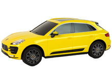 RC auto Porsche Macan Turbo 1:24 s dálkovým ovládáním – Rastar žluté