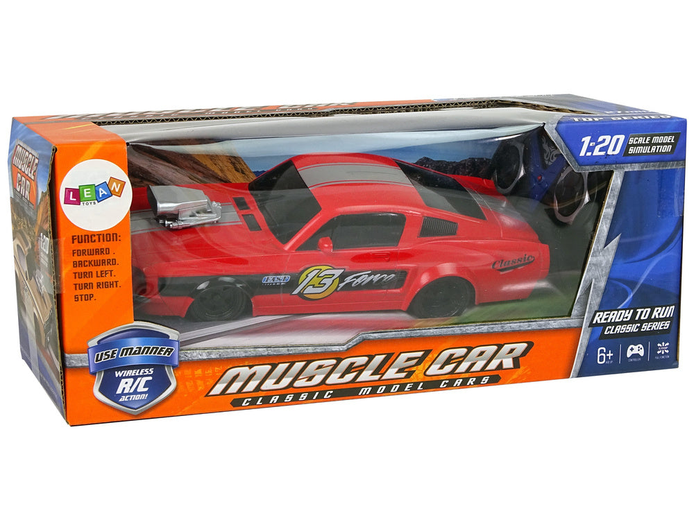 RC auto sportovní 1:20 s pilotem červené