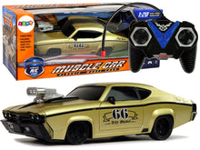 RC auto sportovní klasické 1:20 s pilotem zlaté