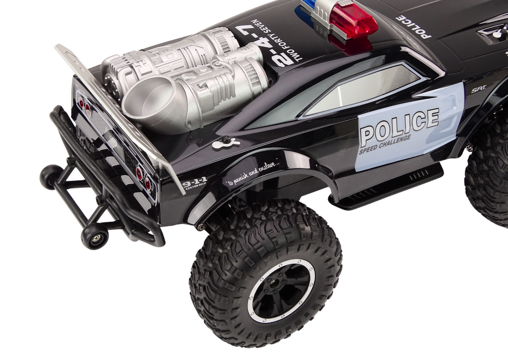 RC Policejní auto 1:8 – terénní na dálkové ovládání | černé