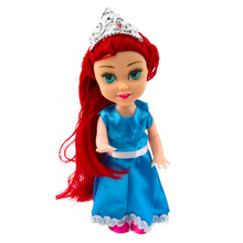 Sada mini panenky princezny 11cm – pohádkové šaty 6ks