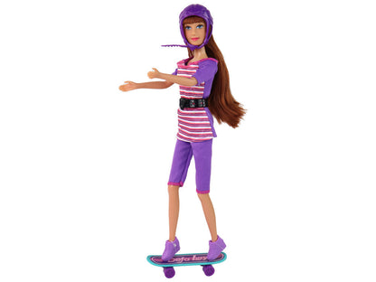 Sada panenek s koloběžkou a skateboardem – Lucy s přilbami