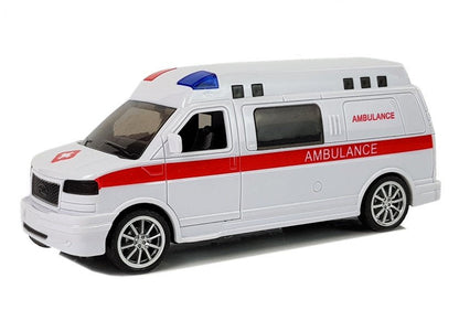 Sanitka s natahovacím pohonem zvuky sirény a světly