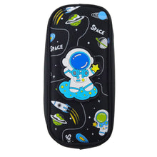 Školní penál kosmonaut dvě kapsy černý