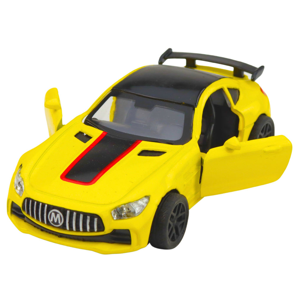Sportovní auto se světly a zvuky – kovové žluté 1:32