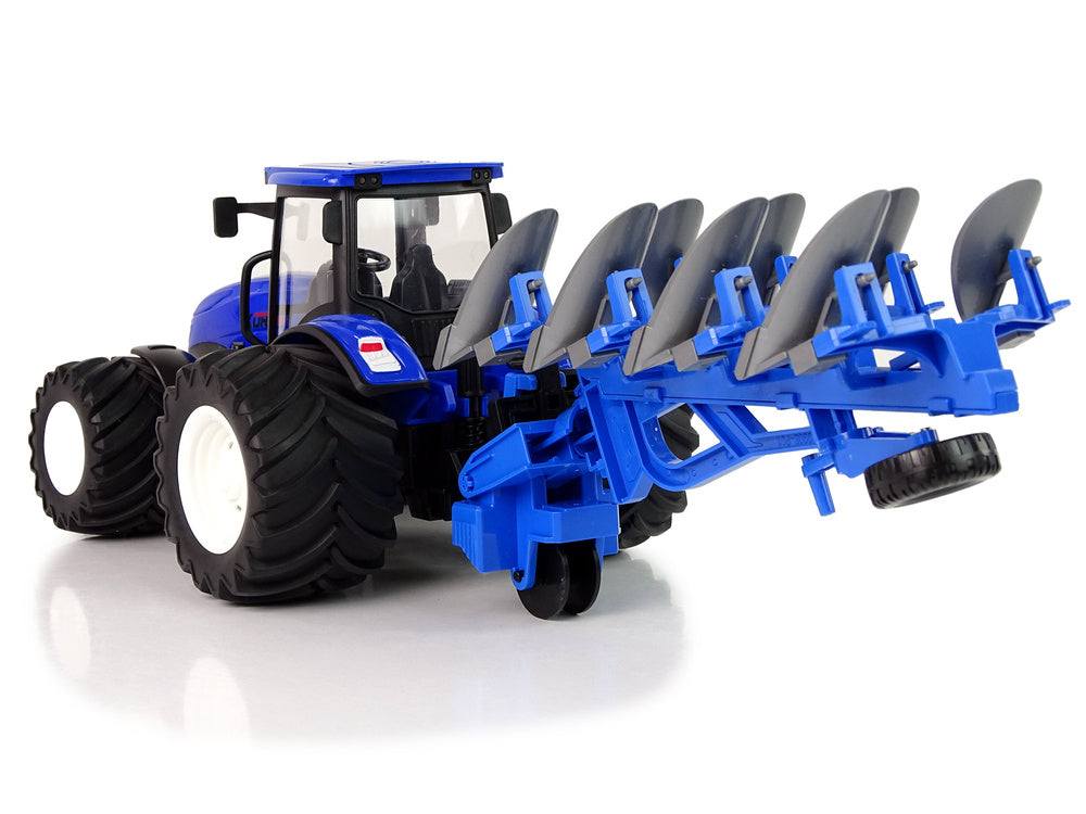 Traktor na dálkové ovládání 1:24 – s pluhem a LED | modrý