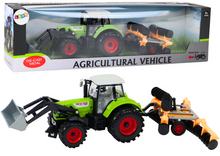 Traktor s kopačkou a talířovou bronou na setrvačník zelený