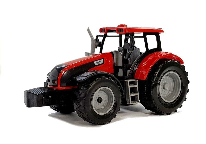 Traktor s přívěsem hrabičkami a cisternou červený