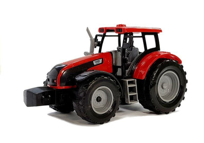 Traktor s přívěsem hrabičkami a cisternou červený
