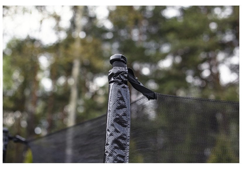Trampolina s ochrannou sítí 426 cm a žebříkem – SPORT PRO