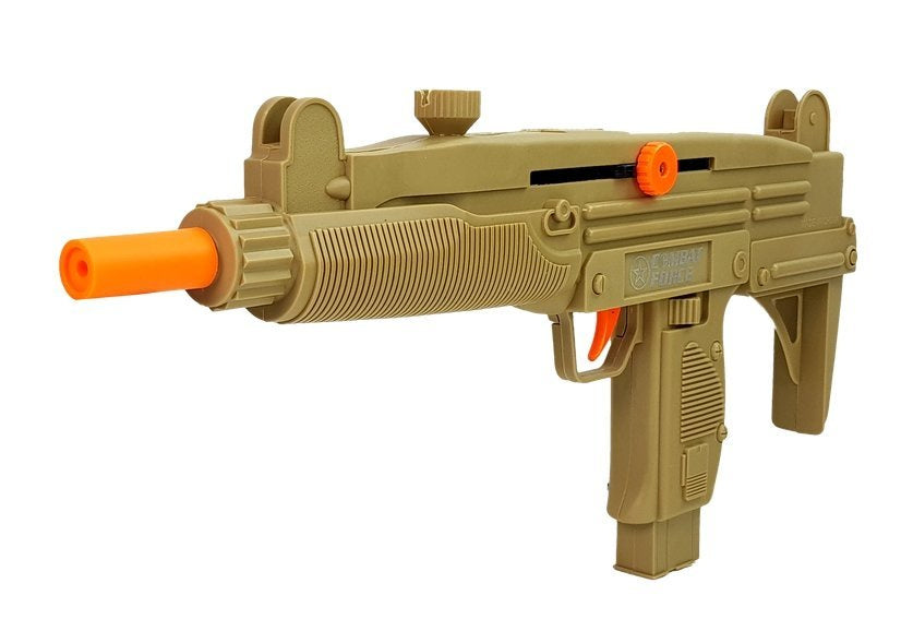 Vojenský set pistole s helmou maskou granátem a zvuky zelený