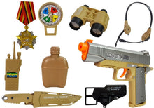 Vojenský set s pistolí nožem dalekohledem sluchátky píšťalkou vysílačkou světle zelený