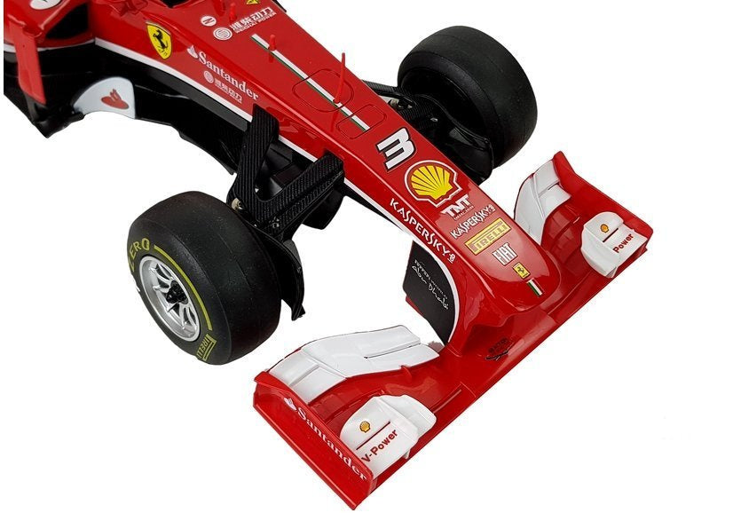 Závodní auto Formule 1 na dálkové ovládání Ferrari F138 červené