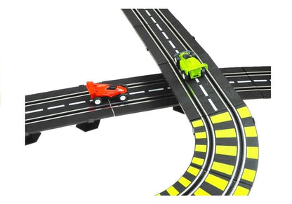 Závodní autodráha 11 metrů s 2 autíčky a adaptérem