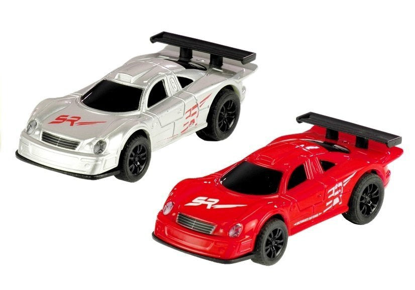 Závodní dráha s 2 autíčky – slot cars 1:43 s ovladači